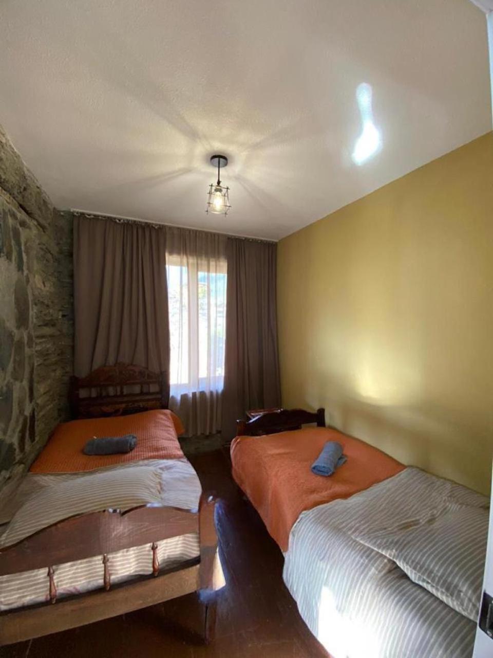 Nanila Hotel Ushguli Buitenkant foto